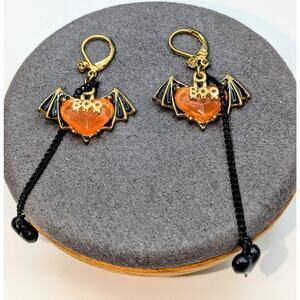 Vtg Betsey Johnson Vampire Slayer Bat Wings Winged Orange Heart Boo Earrings